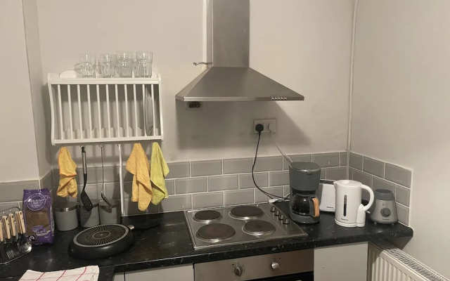 Beautiful one bed Apartment in Cardiff Good Links