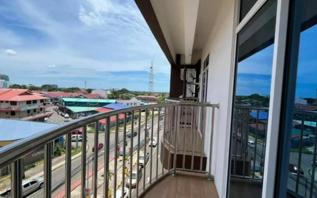 Wing Tat Grand Hotel