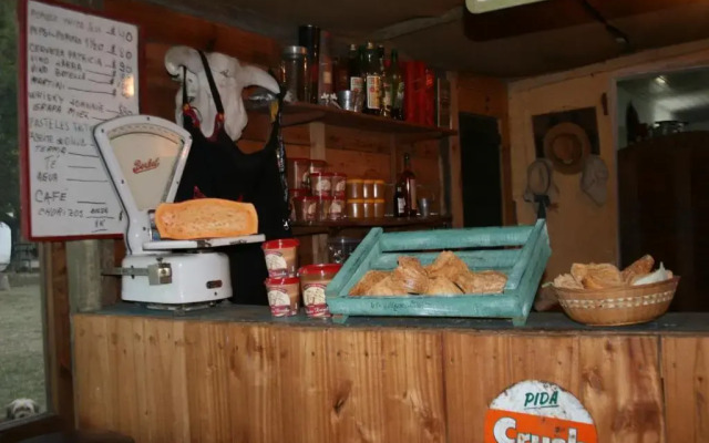 Estancia Hosteria El Ceibo