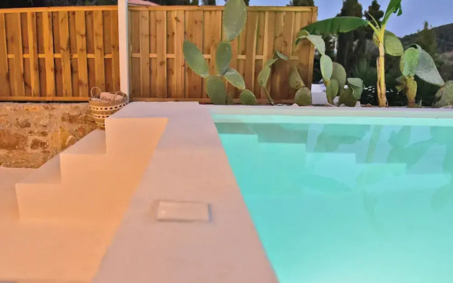 Natura Luxury Villas