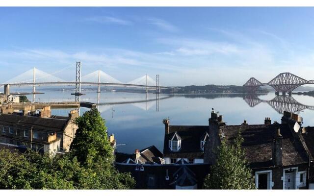 Forth Reflections Self Catering