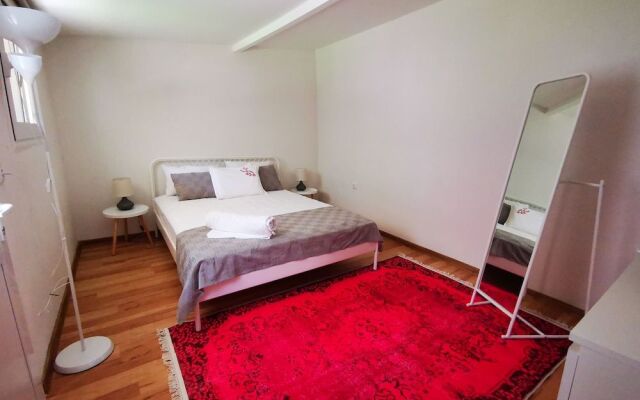 Hotel Akti
