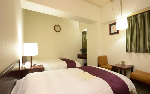 Ueda Plaza Hotel