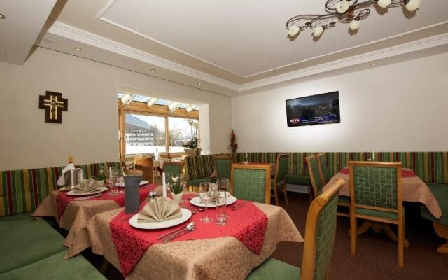 Hotel Tristkogel