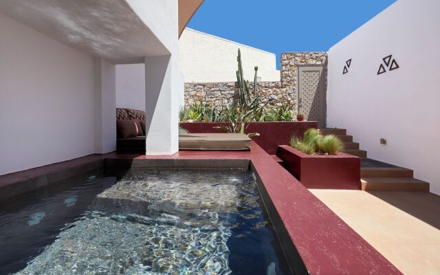 Domus Hestia Suites