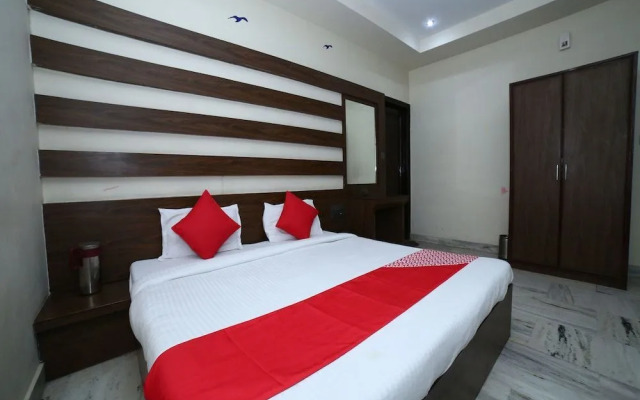 OYO 1067 Hotel Surbhi