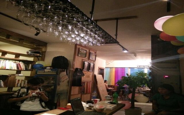 Lutuo Hostel Jinqiao