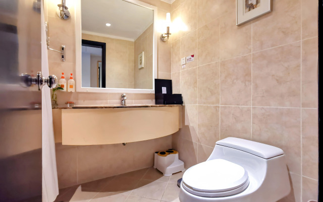Crowne Plaza Zhuhai City Center by IHG
