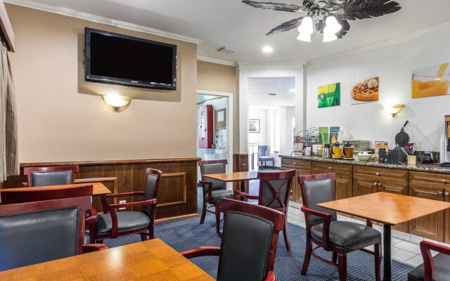 Beachfront Inn and Suites at Dana Point