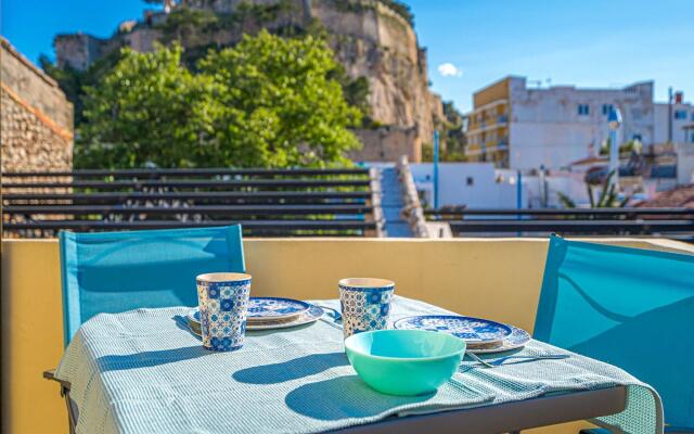 Comfy Holiday Home in Denia near Playa Beach