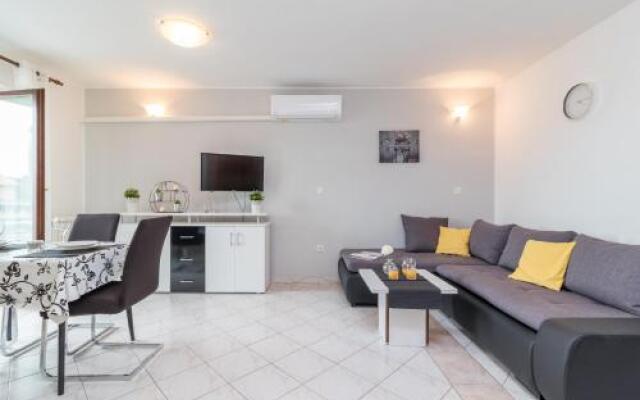 Apartments Rede