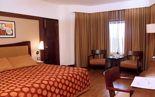 The Retreat Hotel & Convention Centre
