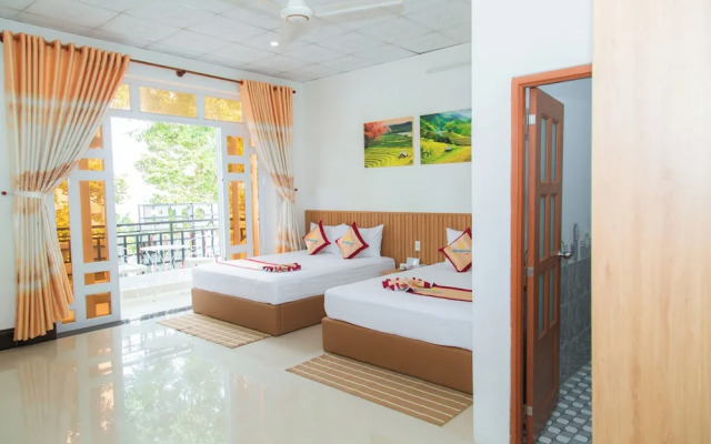 Minh Minh Nam 2 Hotel