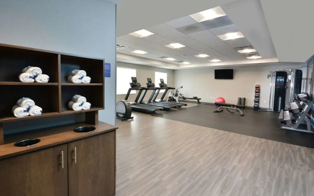 Hampton Inn & Suites by HIlton Charlotte North I 485