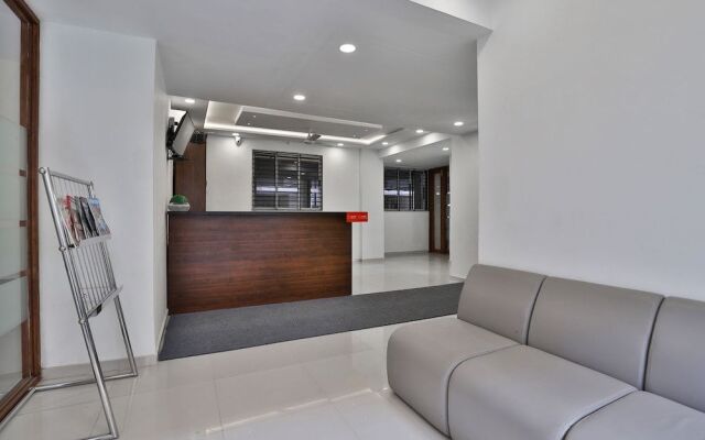Crystal Service Apartments By OYO Rooms