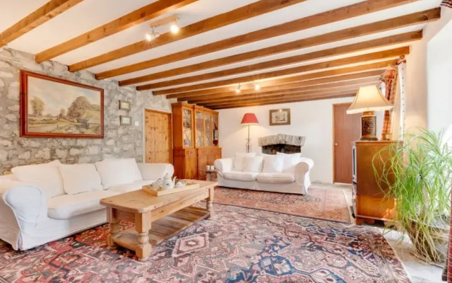 Holiday Home Cwmllynfell