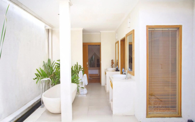 Villa Bali Asri Batubelig