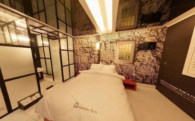 Ryn Boutique Hotel