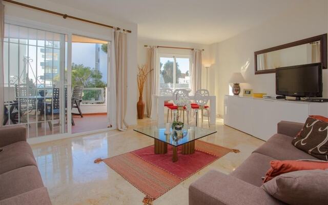 Beachfront Apartment in Marbella