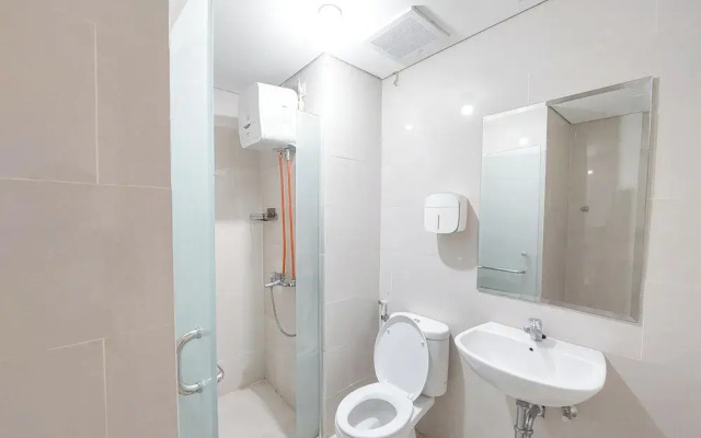 Homey And Compact 2Br Podomoro City Deli Medan Apartment