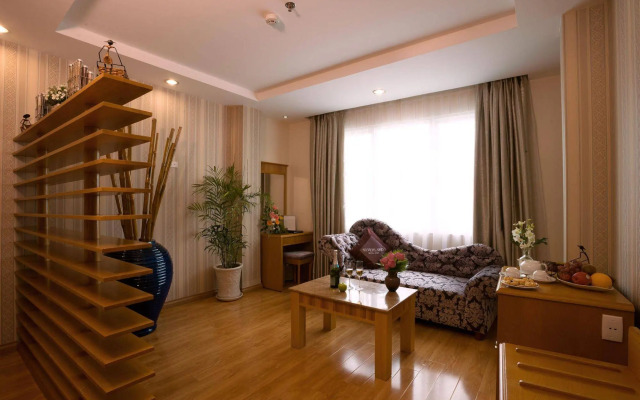 Silverland Sil Hotel