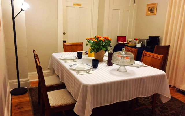 Acacia Bed & Breakfast