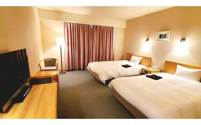 Island Hotel – Guest Rooms – Nagano