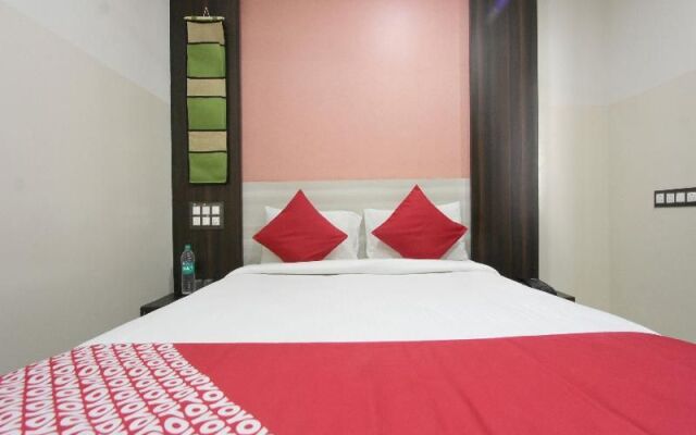 OYO 14520 Habitat Hotel & Suites