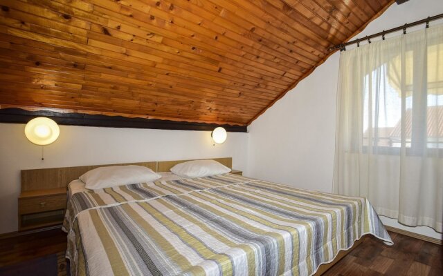 Apartments Milenko / Three Bedrooms A1
