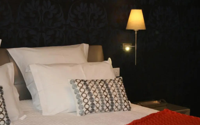 Les Suites Champenoises