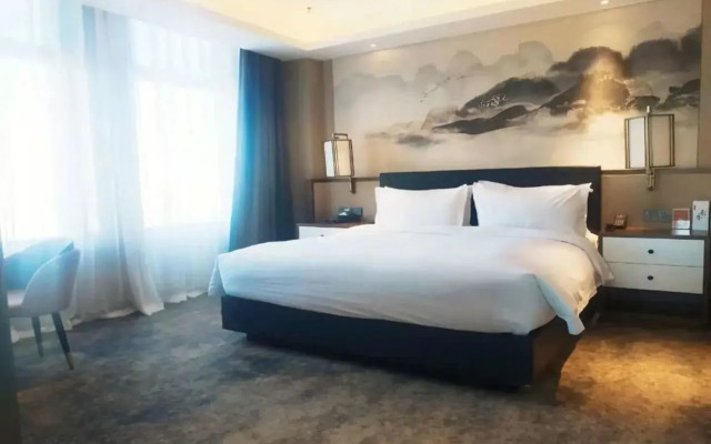 Rezen Dong Hotel (Changchun International Convention and Exhibition Center)