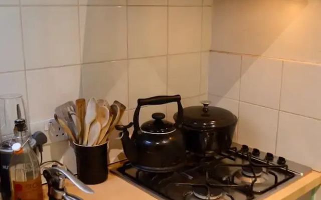 2 Bedroom Apartment In Belsize Park