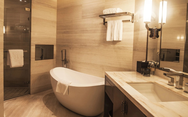 Royal Century Hotel Shanghai