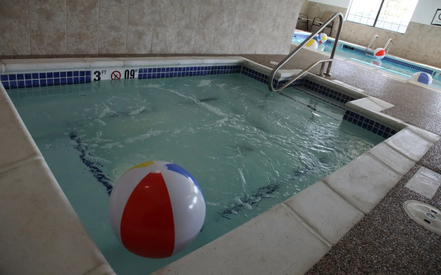 Staybridge Suites Lincoln Northeast by IHG