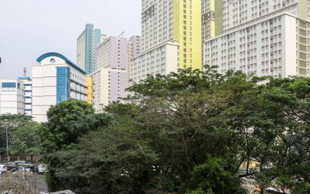 Modern And Homey 1Br At Maple Park Sunter Apartment