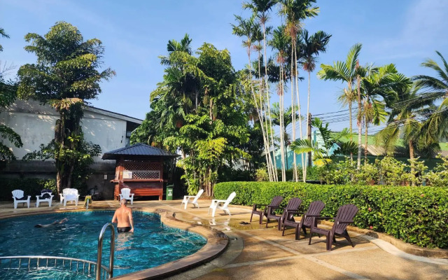 Baantonsai Garden Resort (SHA Extra Plus)
