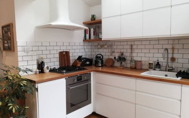 Stylish 2 Bedroom Apartment Stoke Newington