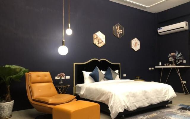 Easy Inn