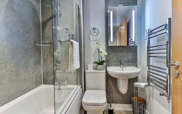 13 Belle House - Apartment 2