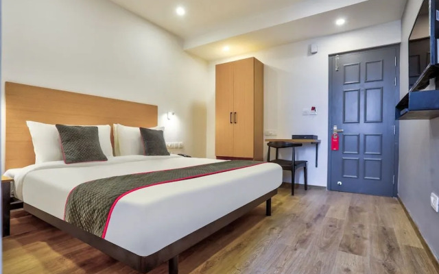 OYO Townhouse 156 Maraimalai Nagar