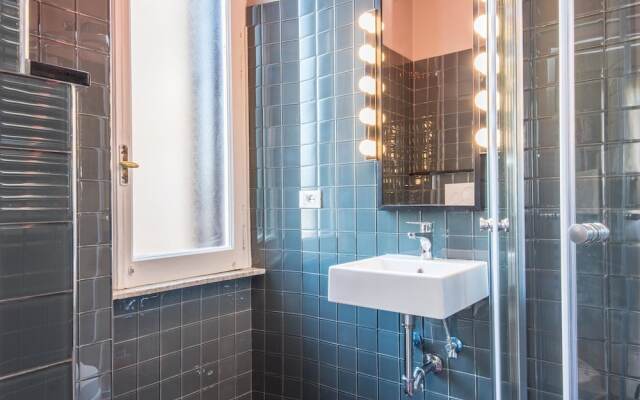RSH Trastevere Bright Enchanting Apartment