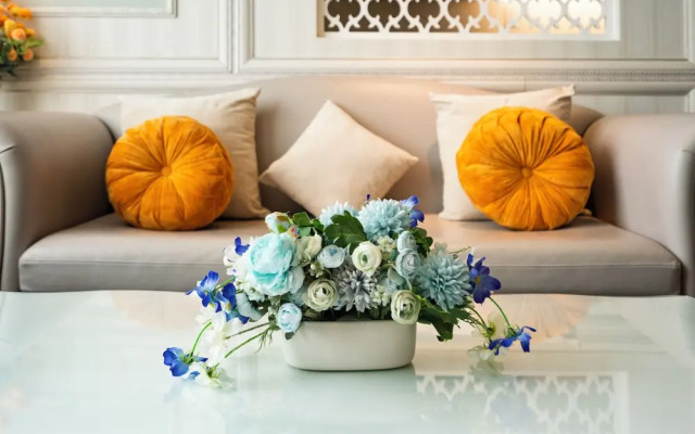 Luxury Condotel Luminous Leman