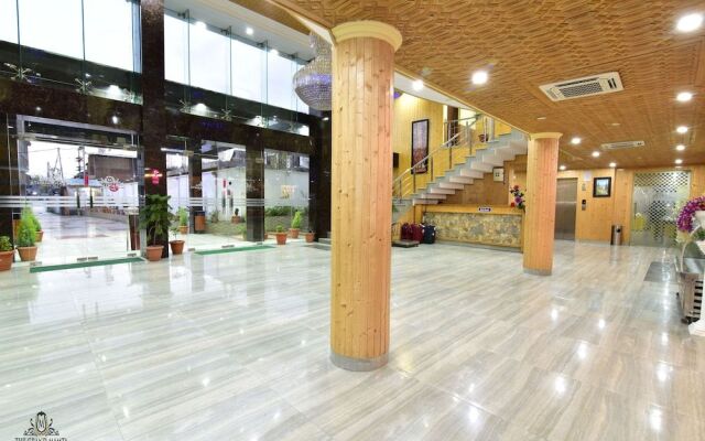 Hotel The Grand Mamta