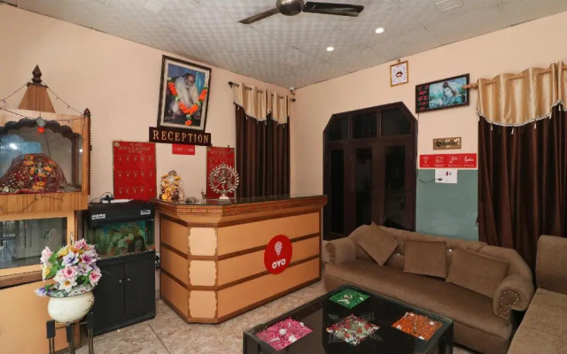 Rudraksh Hotel By OYO Rooms