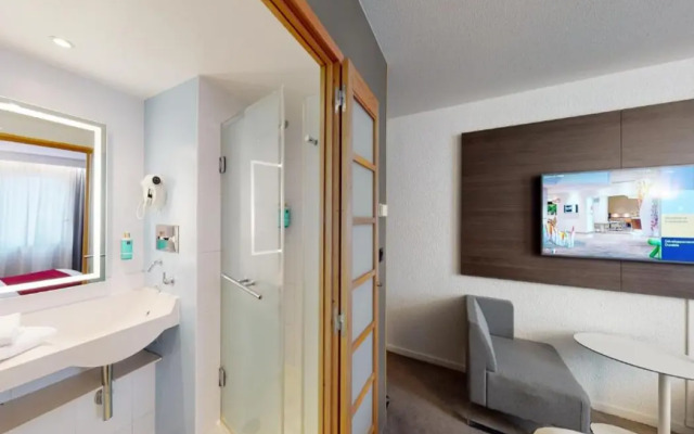 Novotel Lyon Gerland Musée des Confluences