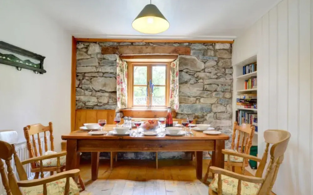 Holiday Home Ganllwyd