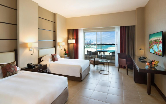 Hotel Puerto Palace