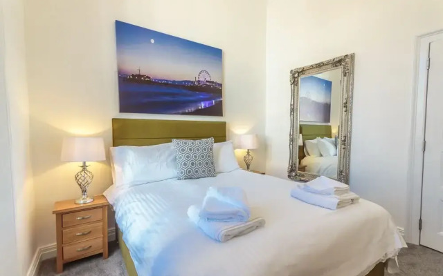 2 Bed - The Buckingham Suite