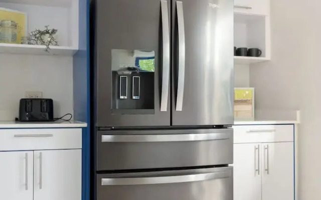 Ocean Park 3BD-3BA Pool Walktobeach