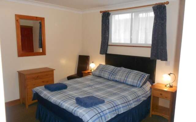 Thorne Central Guest House